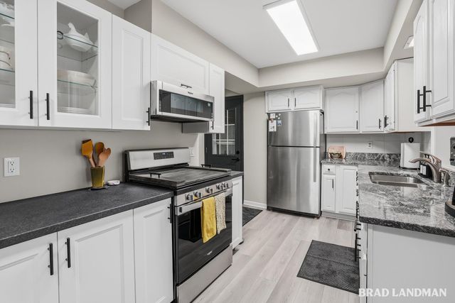 2317 Holly Avenue, Portage City, MI 49024