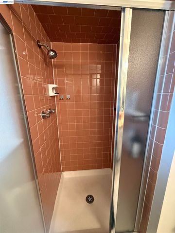 637 Keats, Palo Alto, CA 94303