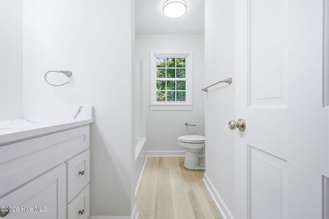114 Country Place Road, Wilmington, NC 28409