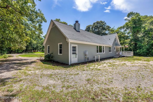 114 Country Place Road, Wilmington, NC 28409