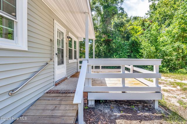114 Country Place Road, Wilmington, NC 28409