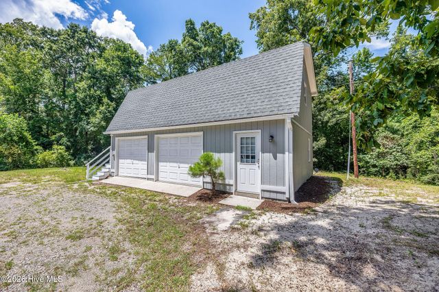 114 Country Place Road, Wilmington, NC 28409
