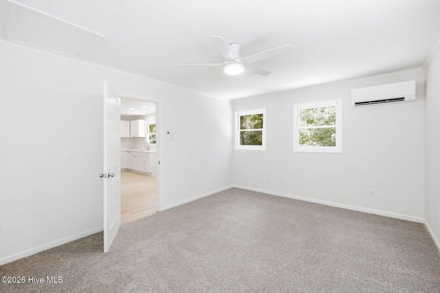 114 Country Place Road, Wilmington, NC 28409