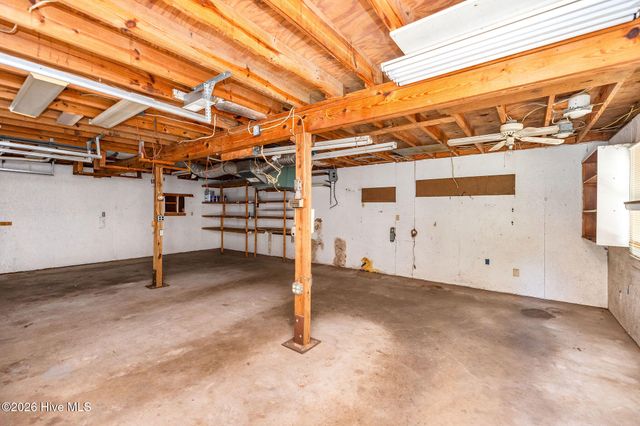 114 Country Place Road, Wilmington, NC 28409