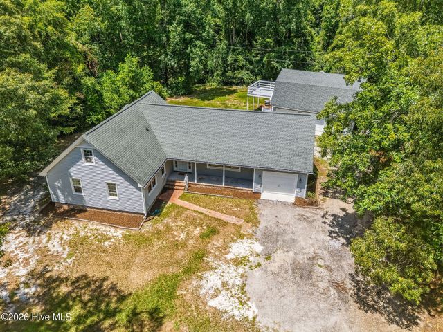 114 Country Place Road, Wilmington, NC 28409