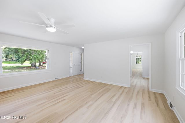 114 Country Place Road, Wilmington, NC 28409