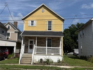 305 N Lafayette St, New Castle, PA 16102