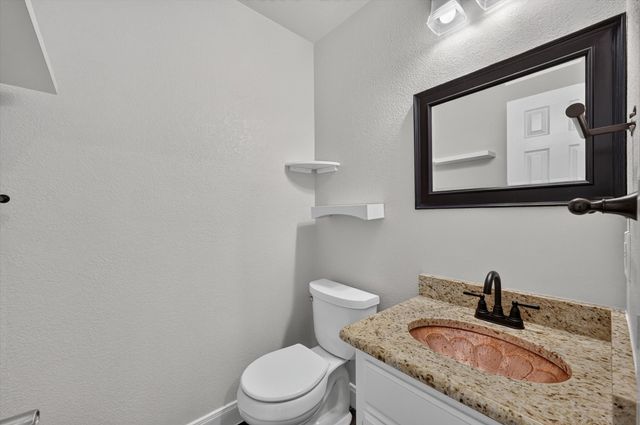 2204 Lakeshore Drive, Flower Mound, TX 75028
