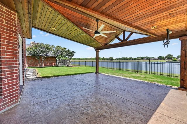 2204 Lakeshore Drive, Flower Mound, TX 75028