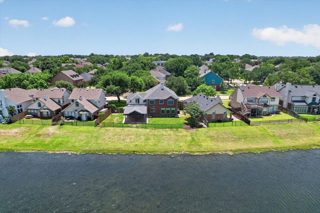 2204 Lakeshore Drive, Flower Mound, TX 75028