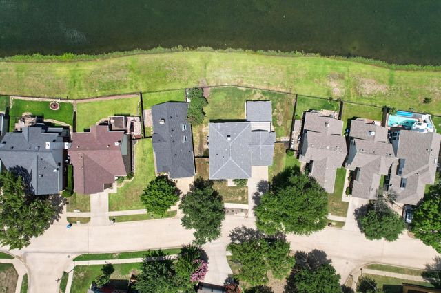 2204 Lakeshore Drive, Flower Mound, TX 75028