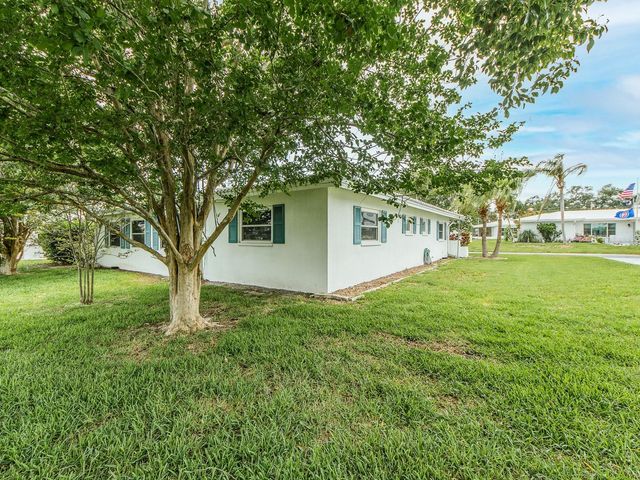 14070 90TH AVENUE, Seminole, FL 33776