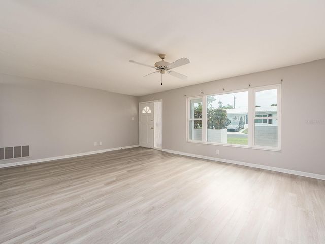 14070 90TH AVENUE, Seminole, FL 33776