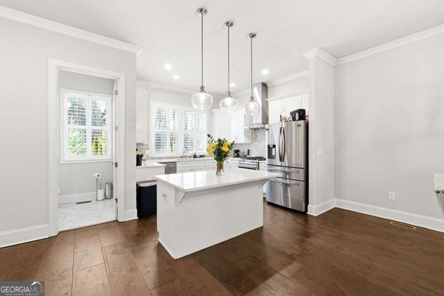 8005 Linfield Way, Atlanta, GA 30350