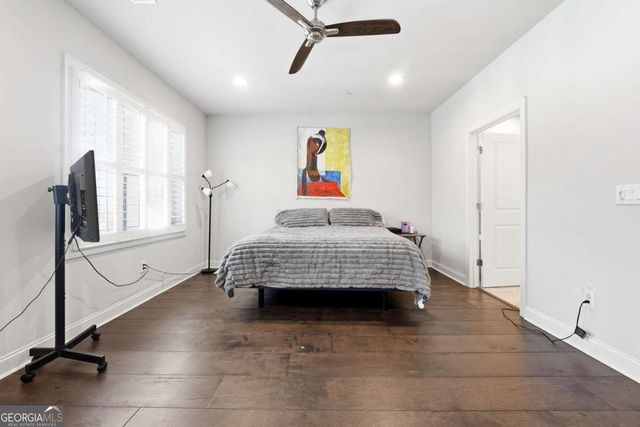 8005 Linfield Way, Atlanta, GA 30350