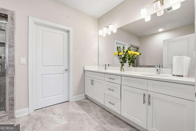 8005 Linfield Way, Atlanta, GA 30350