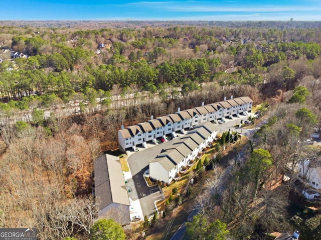 8005 Linfield Way, Atlanta, GA 30350