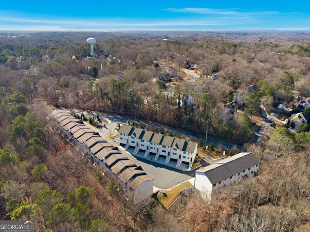 8005 Linfield Way, Atlanta, GA 30350