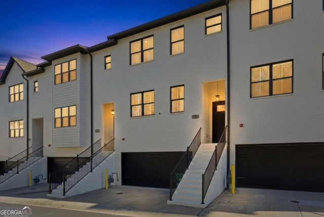 8005 Linfield Way, Atlanta, GA 30350