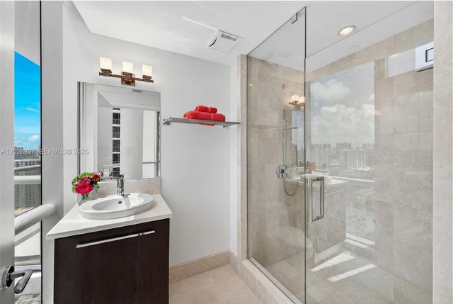 17121 Collins Ave 2601, Sunny Isles Beach, FL 33160