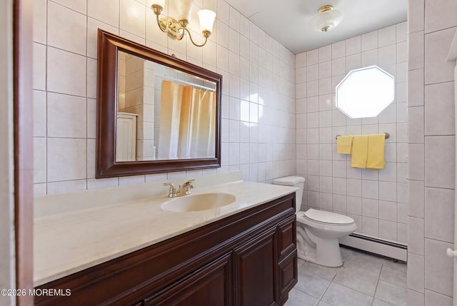 1242 Cattus Island Boulevard, Toms River, NJ 08753