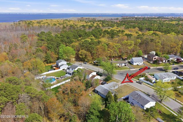 1242 Cattus Island Boulevard, Toms River, NJ 08753