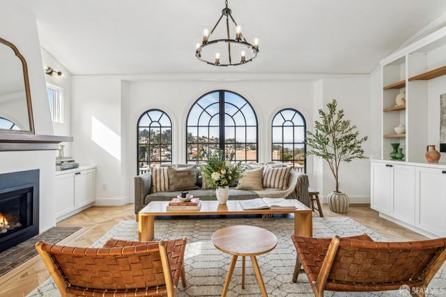 89 Idora Avenue, San Francisco, CA 94127