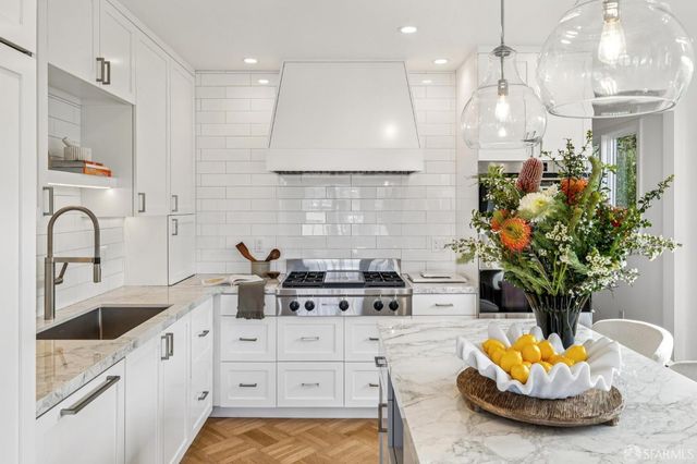 89 Idora Avenue, San Francisco, CA 94127