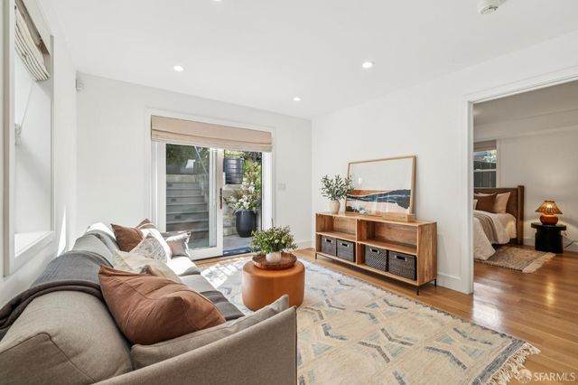 89 Idora Avenue, San Francisco, CA 94127