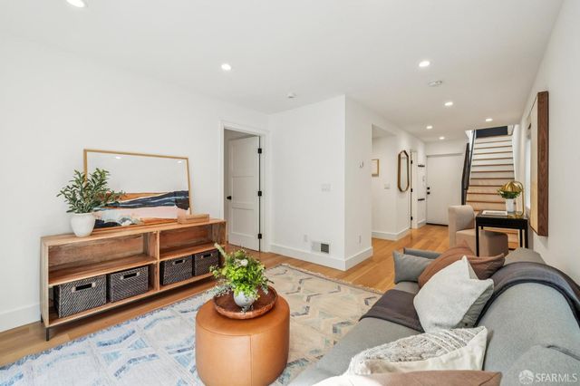 89 Idora Avenue, San Francisco, CA 94127