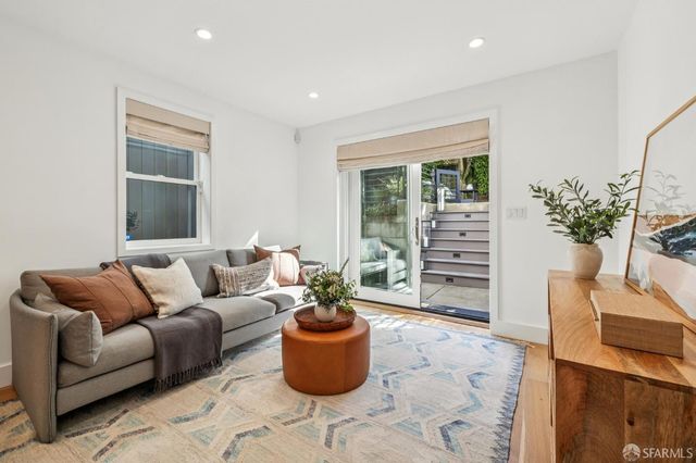 89 Idora Avenue, San Francisco, CA 94127