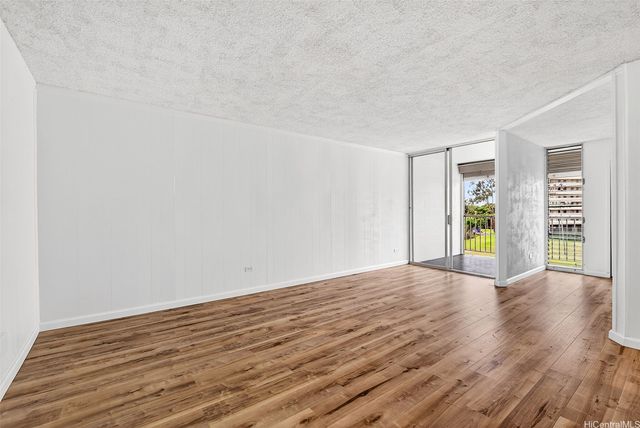 1260 Richard Lane B-602, Honolulu, HI 96819