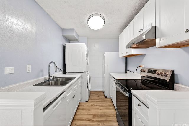 1260 Richard Lane B-602, Honolulu, HI 96819