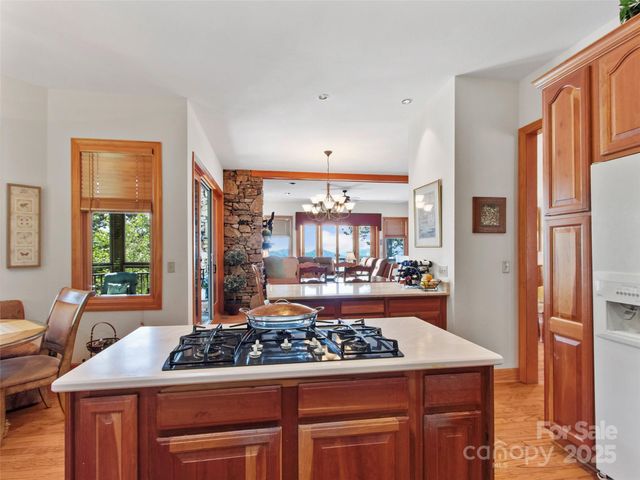 101 Spring Rock Road B3, Burnsville, NC 28714