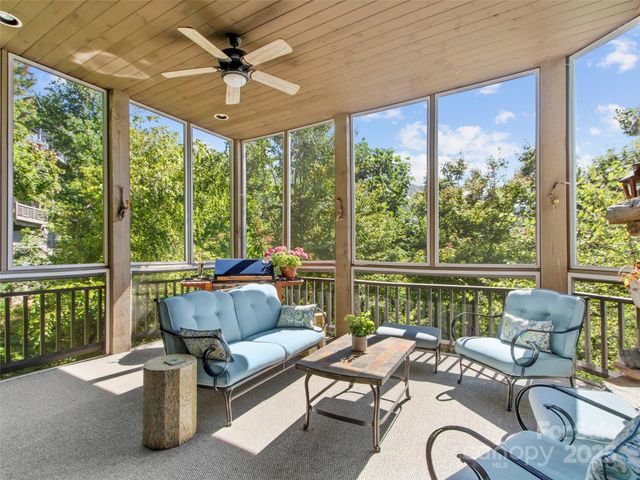 101 Spring Rock Road B3, Burnsville, NC 28714