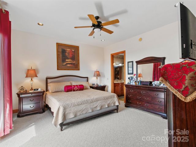 101 Spring Rock Road B3, Burnsville, NC 28714