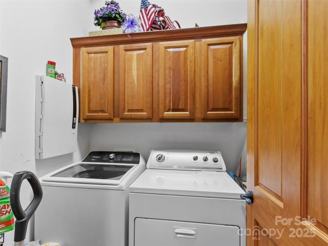 101 Spring Rock Road B3, Burnsville, NC 28714