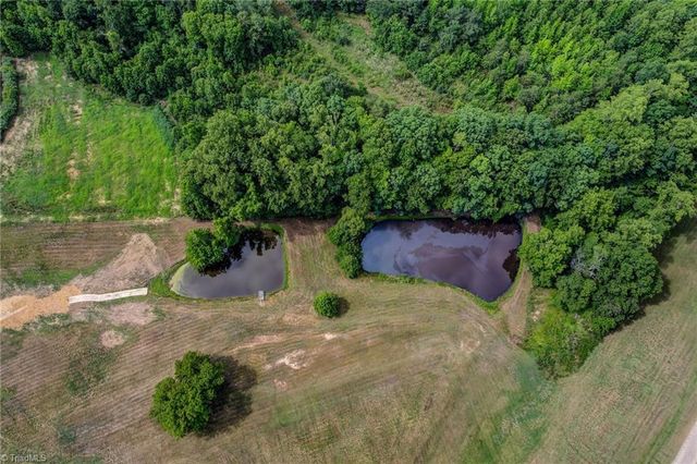 9730 Nc Highway 87, Reidsville, NC 27320