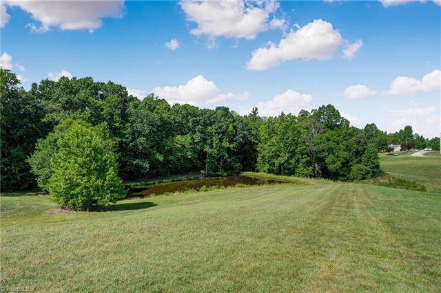 9730 Nc Highway 87, Reidsville, NC 27320