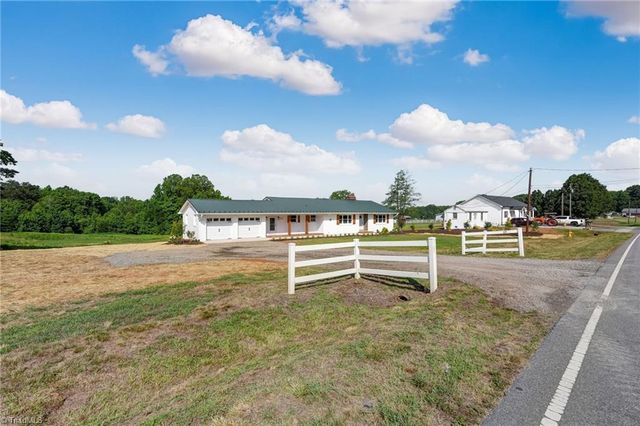 9730 Nc Highway 87, Reidsville, NC 27320