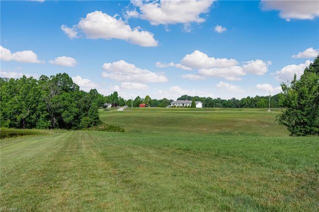 9730 Nc Highway 87, Reidsville, NC 27320