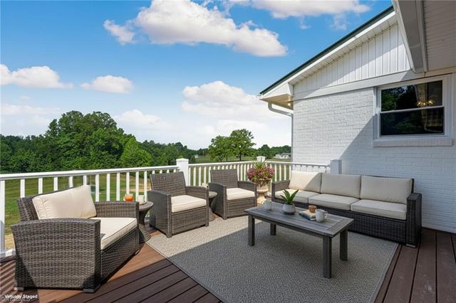 9730 Nc Highway 87, Reidsville, NC 27320