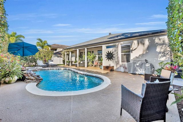 1420 CALM WATERS COURT, St Cloud, FL 34771