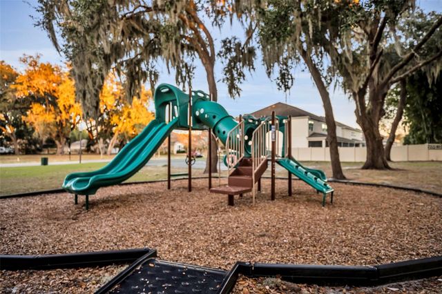 1420 CALM WATERS COURT, St Cloud, FL 34771