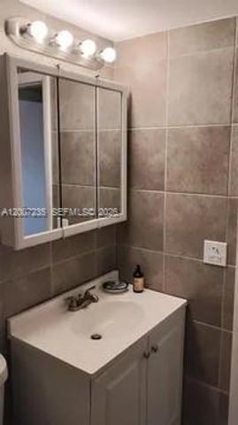 15610 NE 6th Ave 18C, Miami, FL 33162