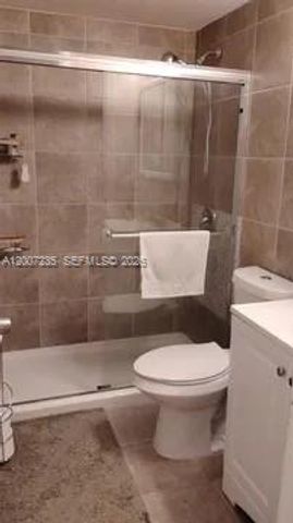 15610 NE 6th Ave 18C, Miami, FL 33162