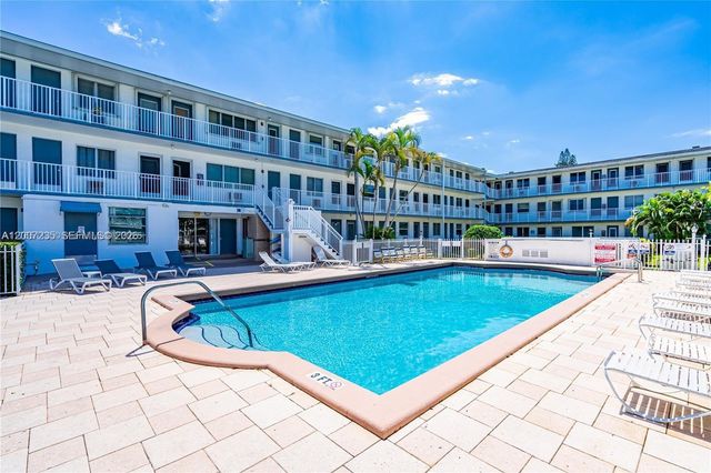 15610 NE 6th Ave 18C, Miami, FL 33162