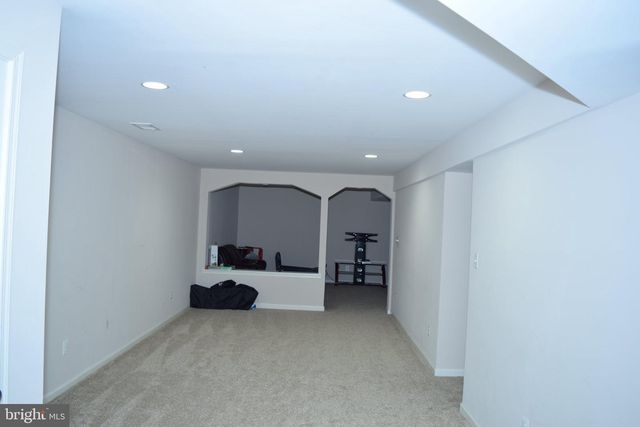 3791 LOUISE AVE, Chantilly, VA 20151