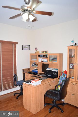 3791 LOUISE AVE, Chantilly, VA 20151