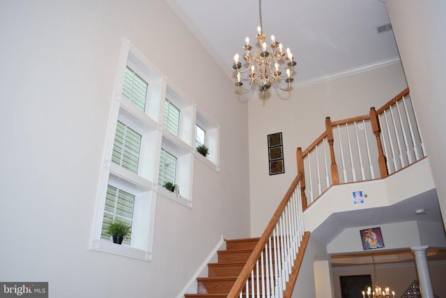 3791 LOUISE AVE, Chantilly, VA 20151